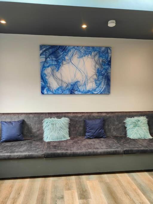 Sloane Modern 2 Bedroom Seafront Apartment Blackpool Ngoại thất bức ảnh
